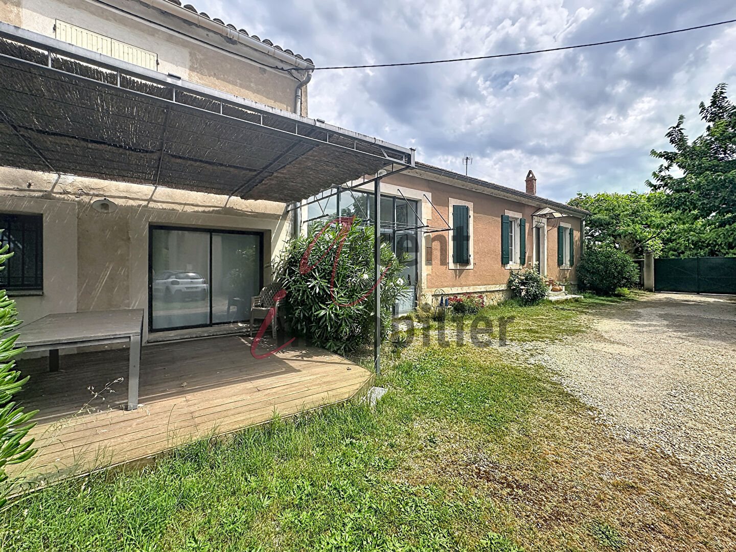 Maison à vendre, 260m², Mollégès