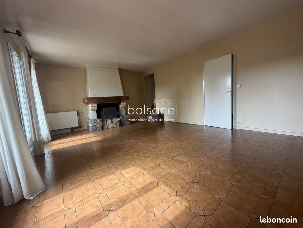 Maison à vendre, 110m², Barentin