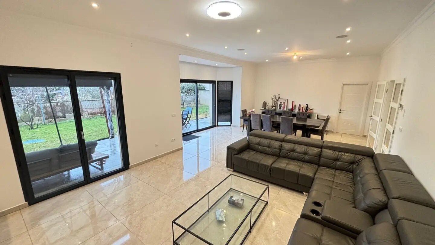 Maison à vendre, 204m², Aubergenville