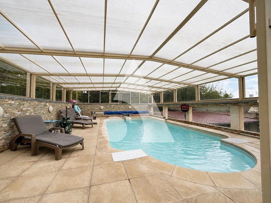 Maison à vendre, 137m², Crécy-la-Chapelle