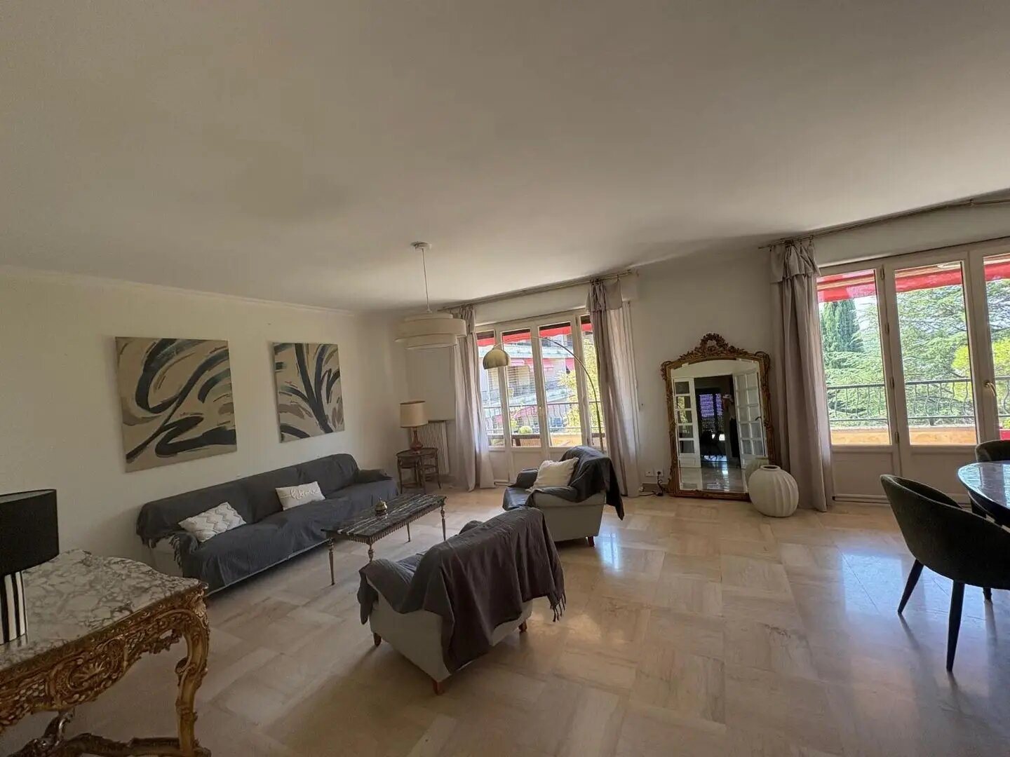 Appartement à louer, 131m², Aix-en-Provence