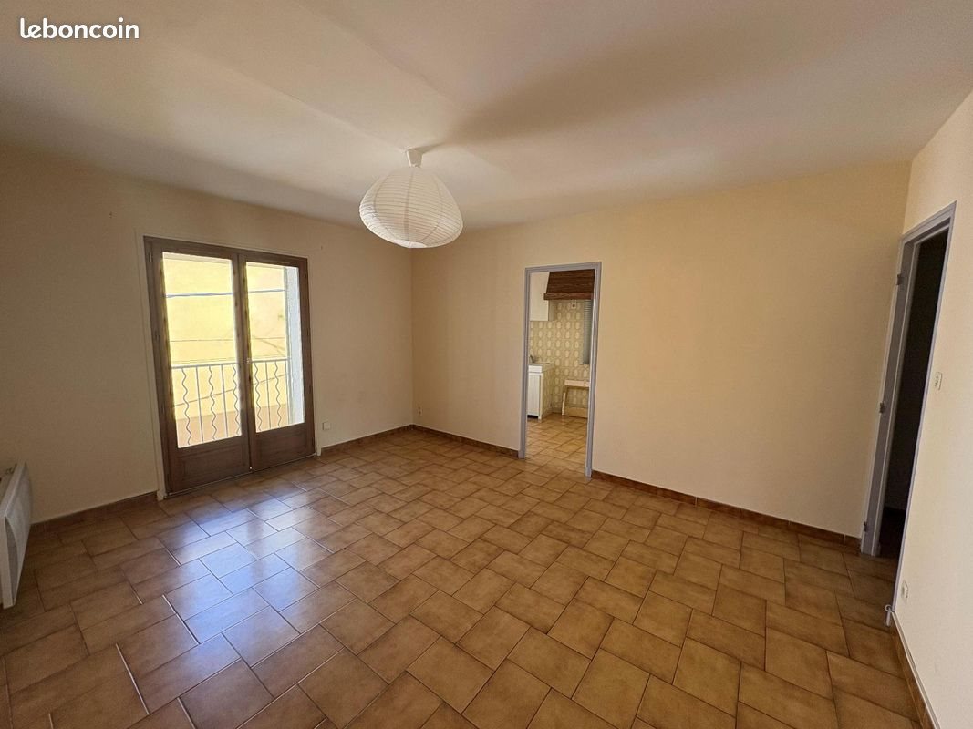 Appartement à louer, 61m², Gardanne