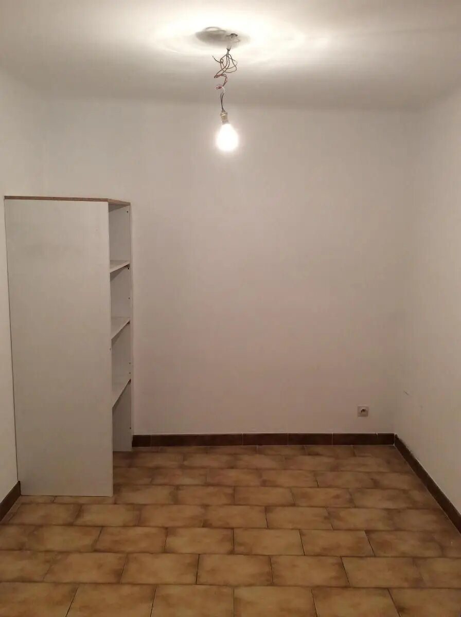 Appartement à louer, 64m², Simiane-Collongue