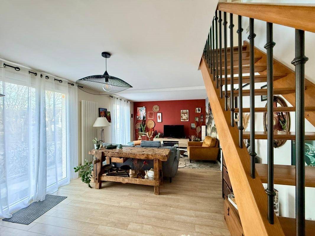 Maison à vendre, 140m², Leudeville