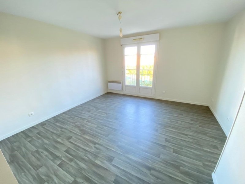 Appartement à louer, 31m², Saint-Jean-de-la-Ruelle