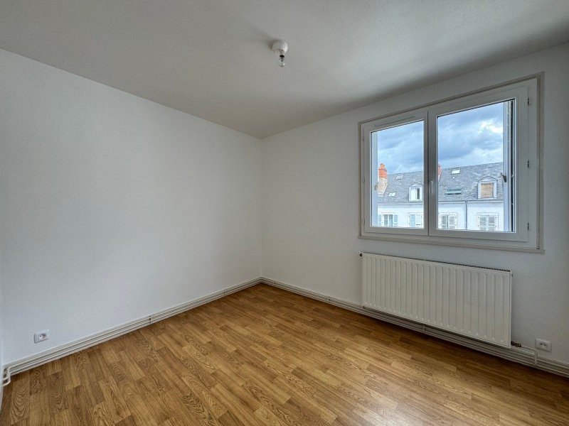 Appartement à louer, 3m², Orléans