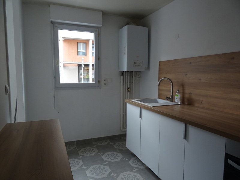 Appartement à louer, 2m², Fleury-les-Aubrais