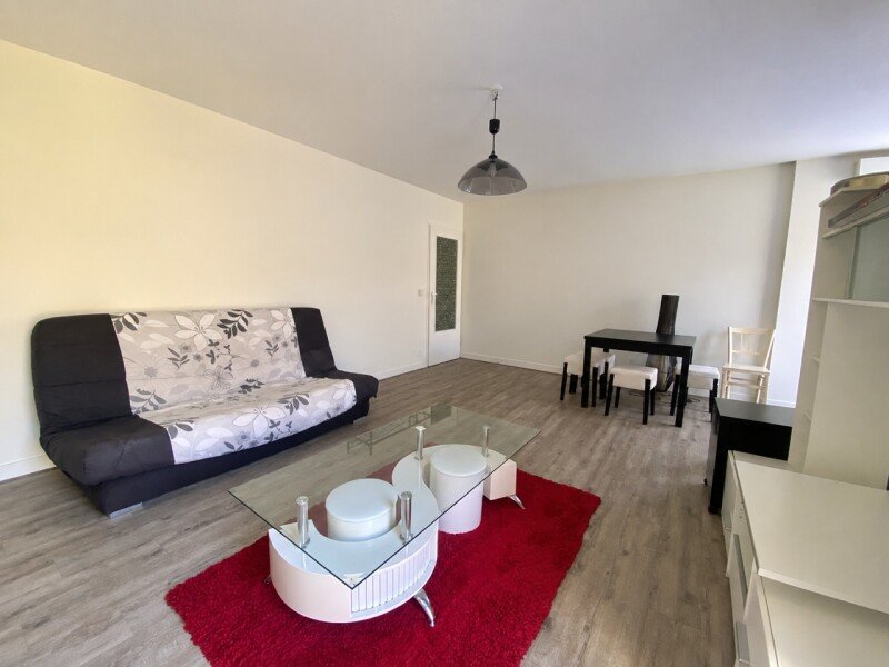 Appartement à louer, 59m², Orléans