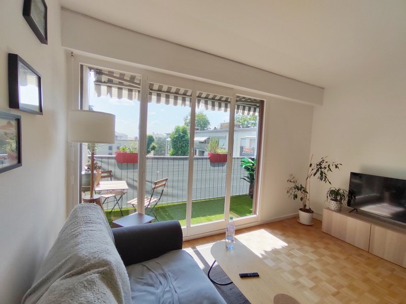 Appartement à louer, 1m², Orléans