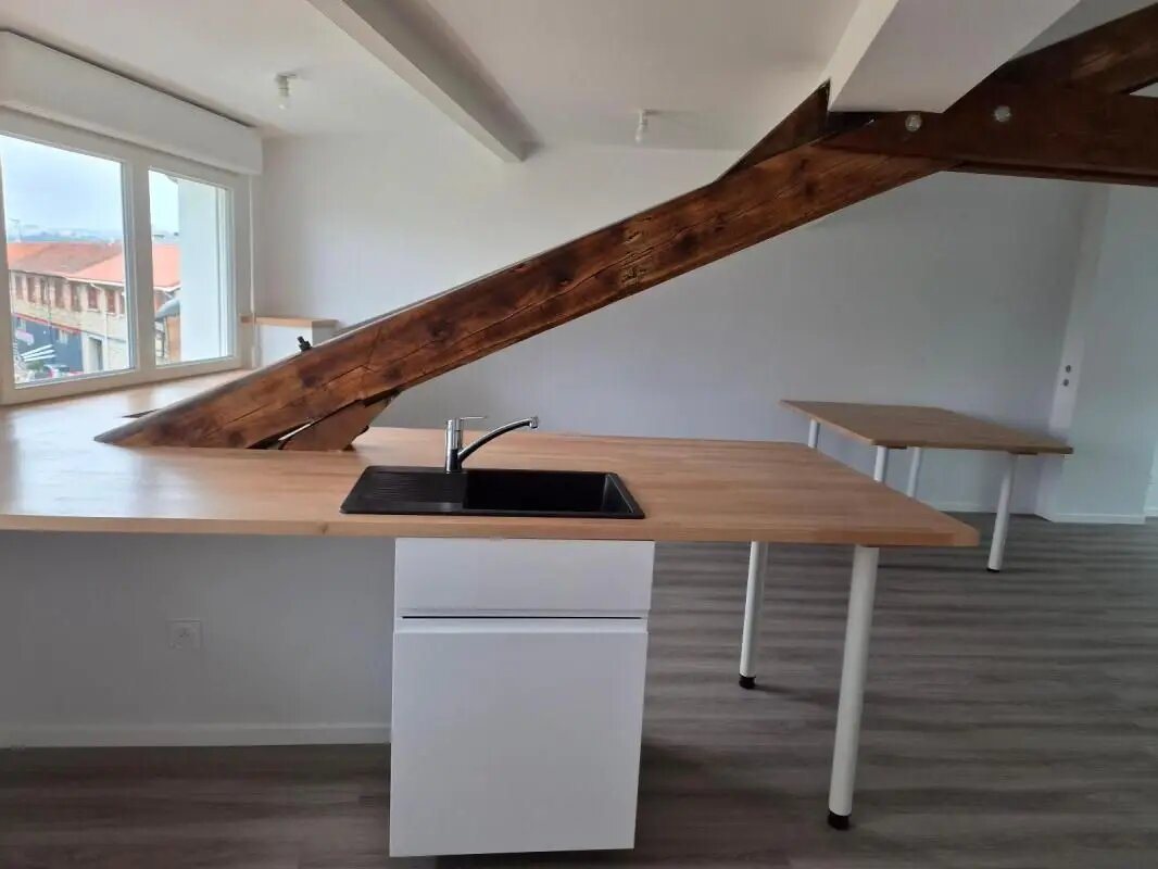 Appartement à louer, 48m², Saint-Etienne