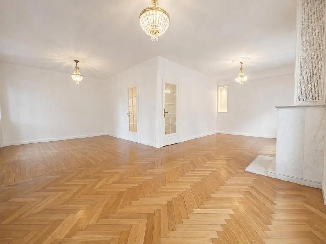 Maison à louer, 145m², Saint-Genis-Laval