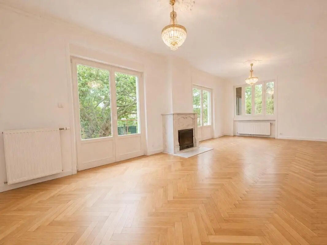 Maison à louer, 145m², Saint-Genis-Laval