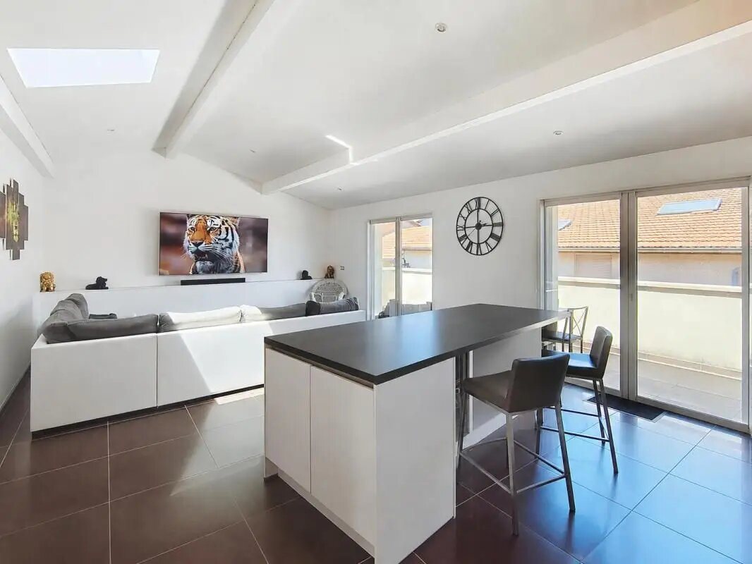 Appartement à louer, 113m², Communay