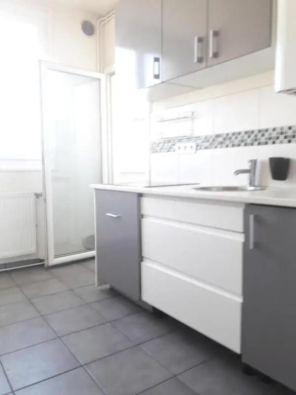 Appartement à louer, 57m², Grigny