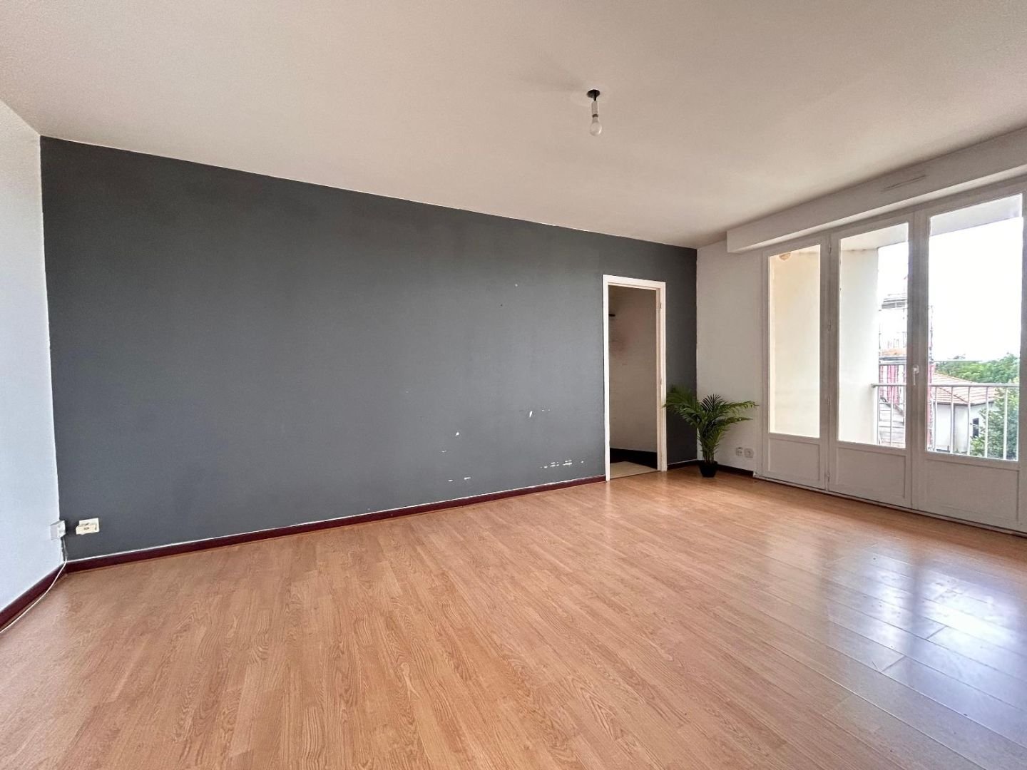 Appartement à vendre, 55m², Décines-Charpieu