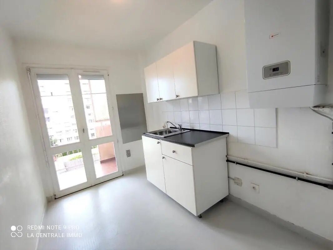 Appartement à louer, 67m², Lyon 8ème