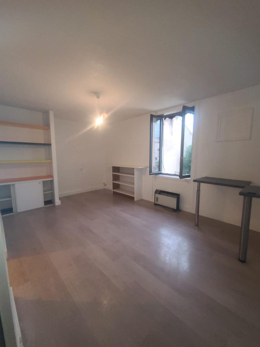 Appartement à louer, 38m², Vénissieux
