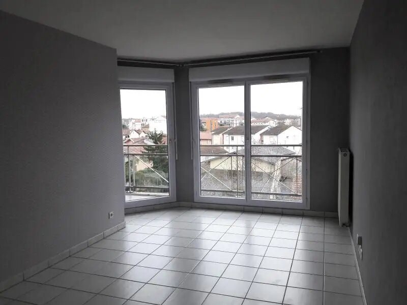 Appartement à louer, 62m², Décines-Charpieu
