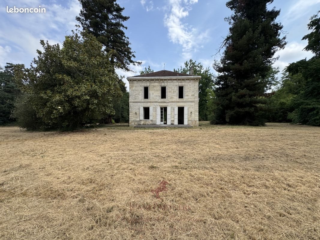 Maison à vendre, 220m², Saucats
