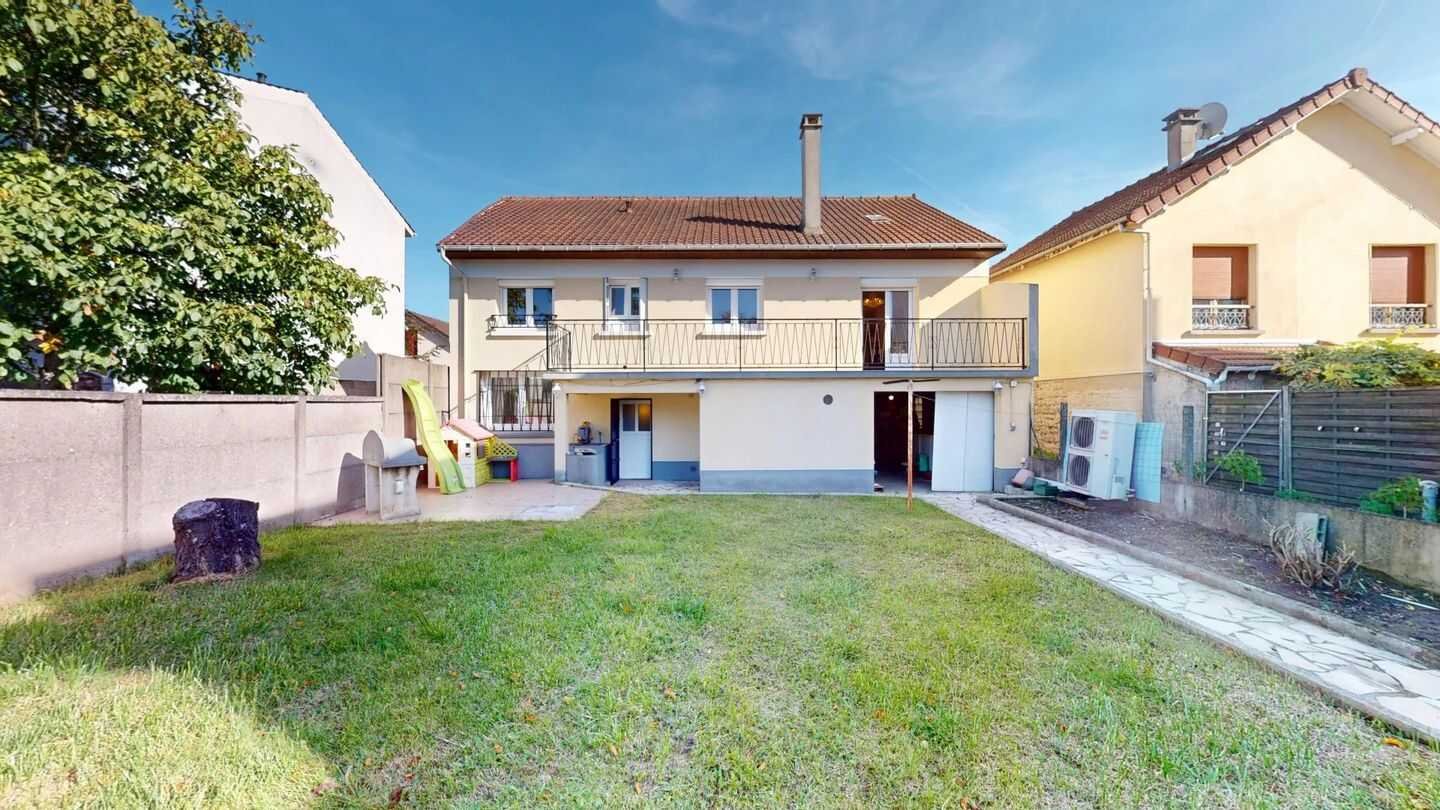 Maison à vendre, 135m², Montfermeil