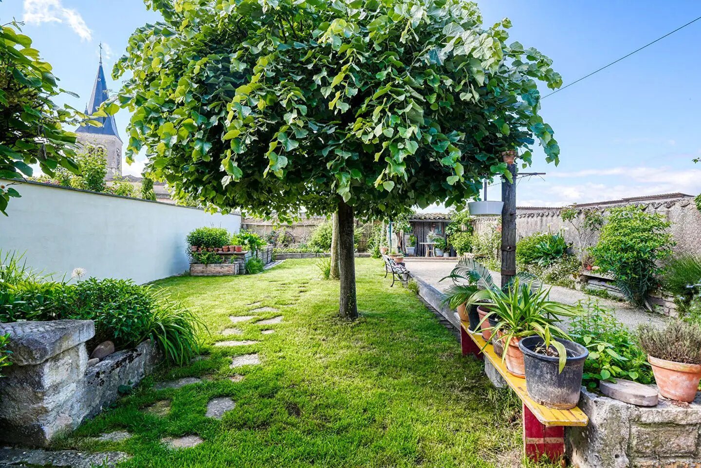 Maison à vendre, 219m², Saint-Trivier-sur-Moignans