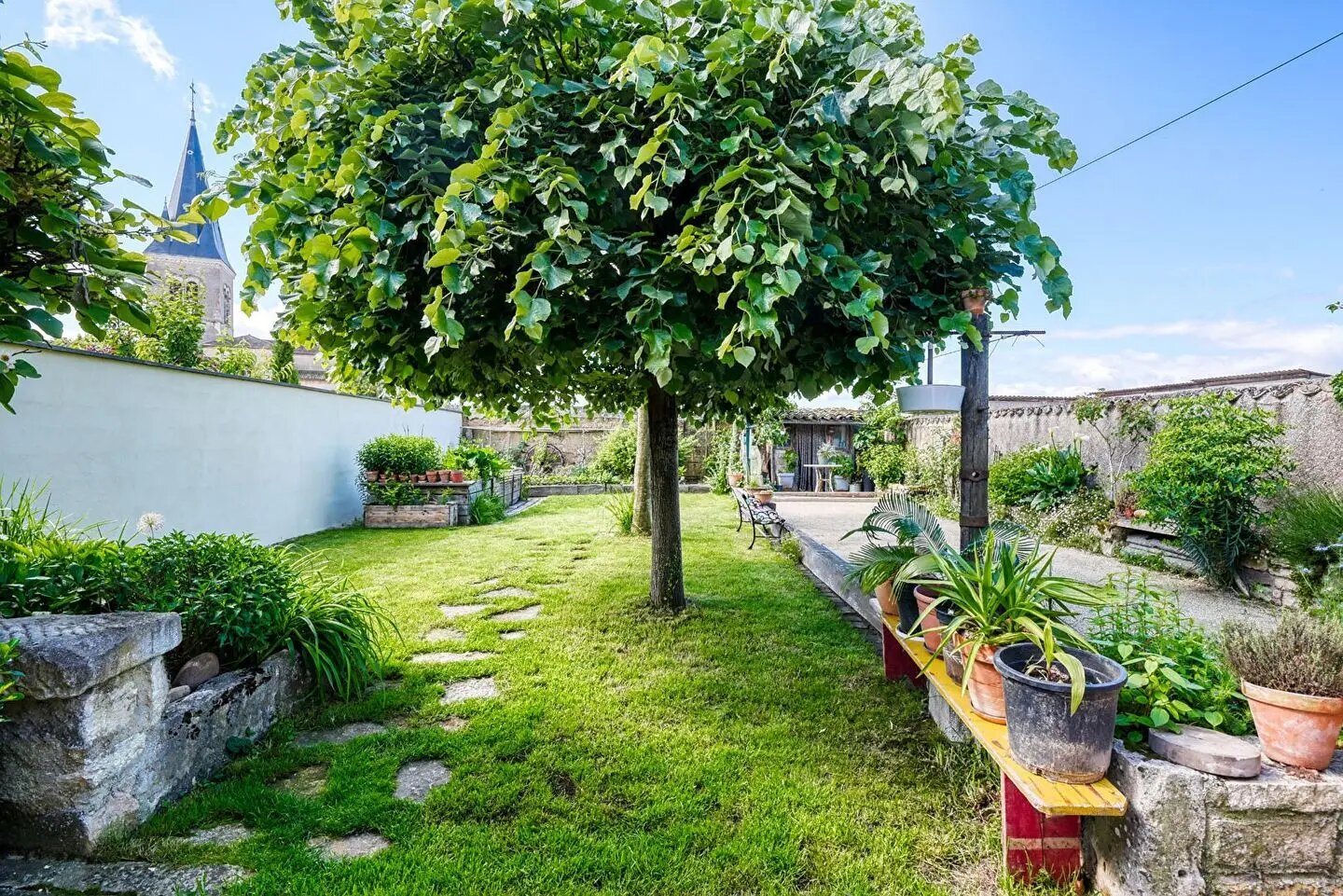 Maison à vendre, 219m², Saint-Trivier-sur-Moignans