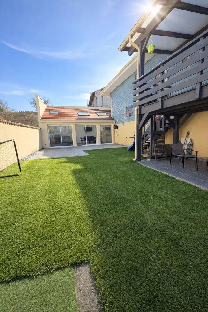 Maison à vendre, 220m², Ochey