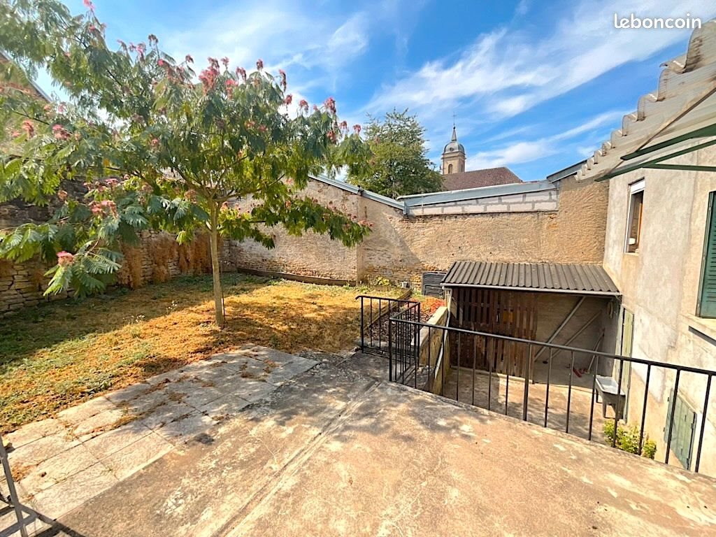Maison à vendre, 142m², Jussey