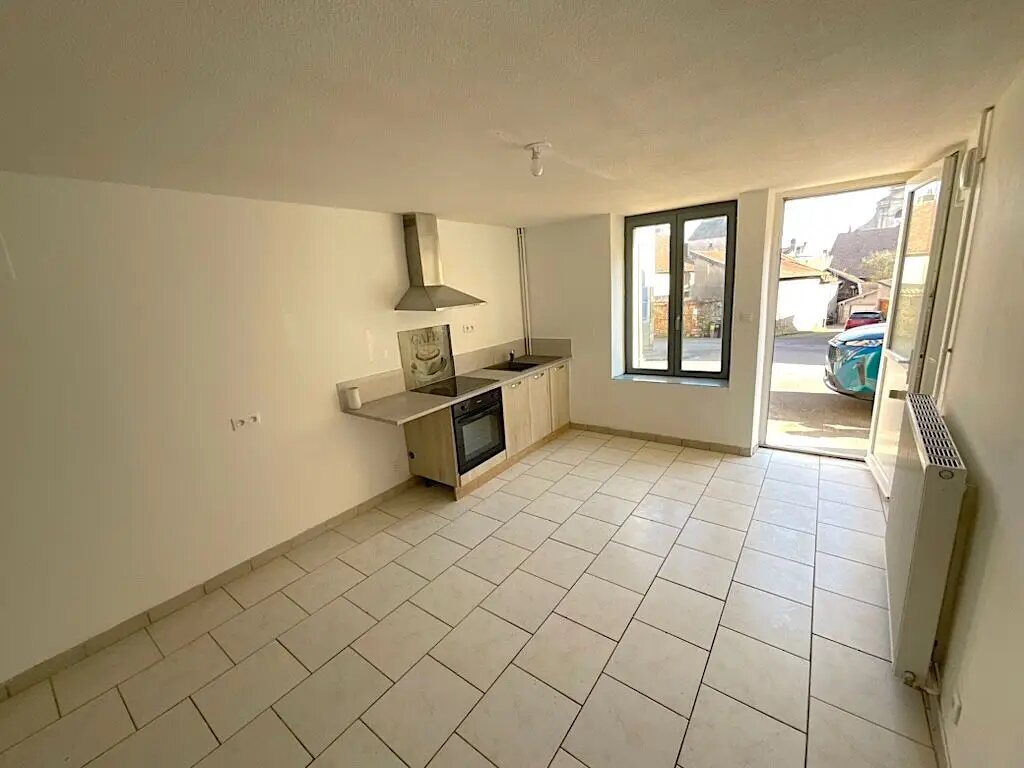 Maison à vendre, 83m², Jussey