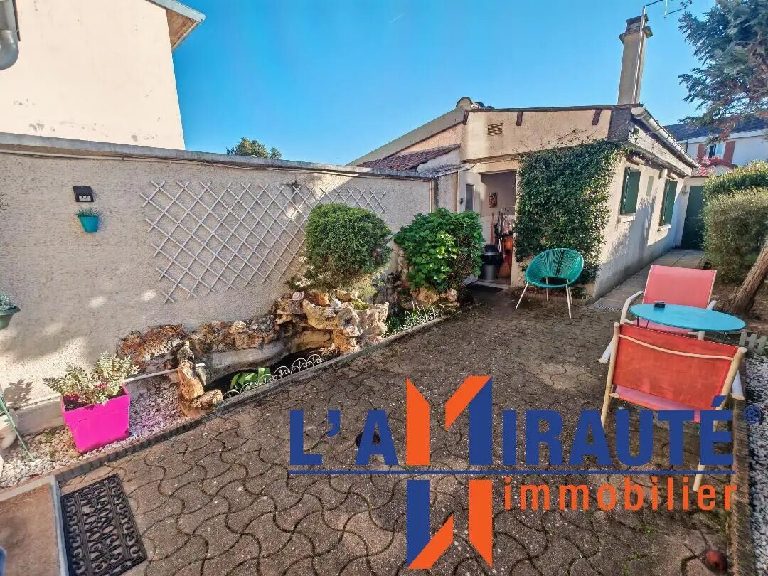 Maison à vendre, 4m², Montesson