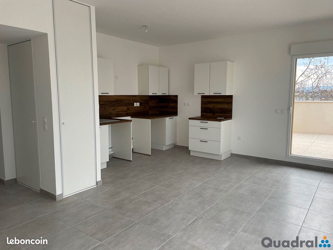 Appartement à louer, 110m², Lyon 8ème