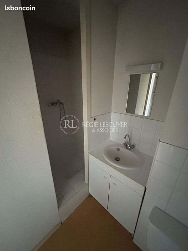 Appartement à louer, 21m², Lyon 7ème