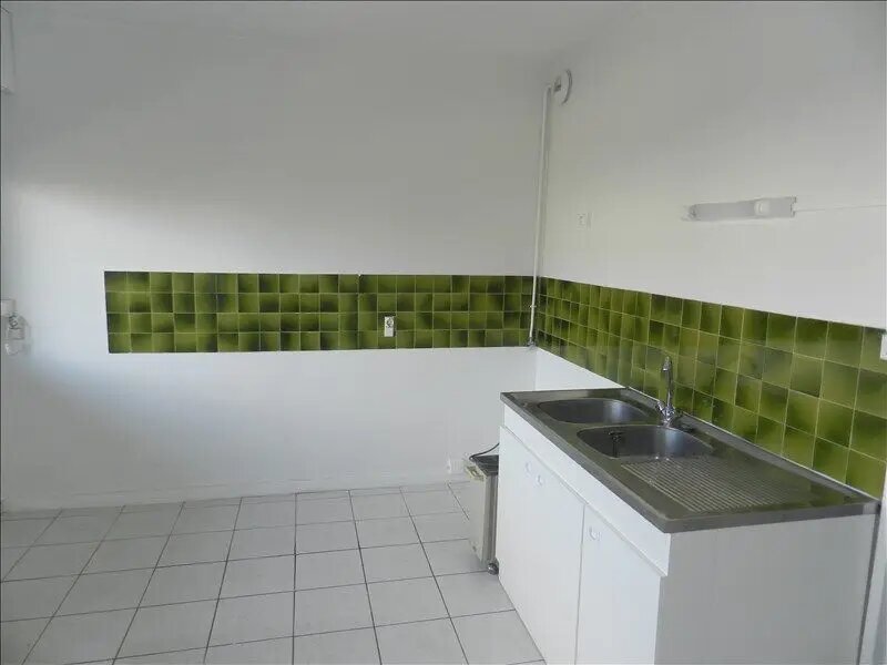 Appartement à louer, 68m², Lyon 8ème