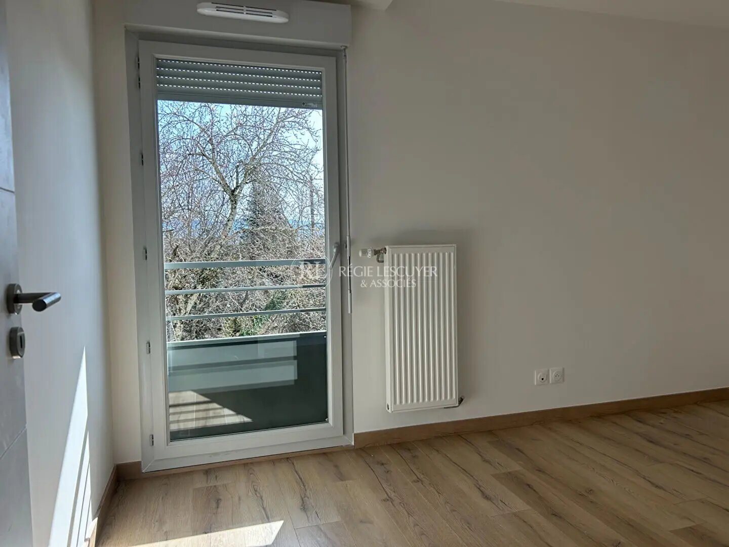Appartement à louer, 110m², Thoiry