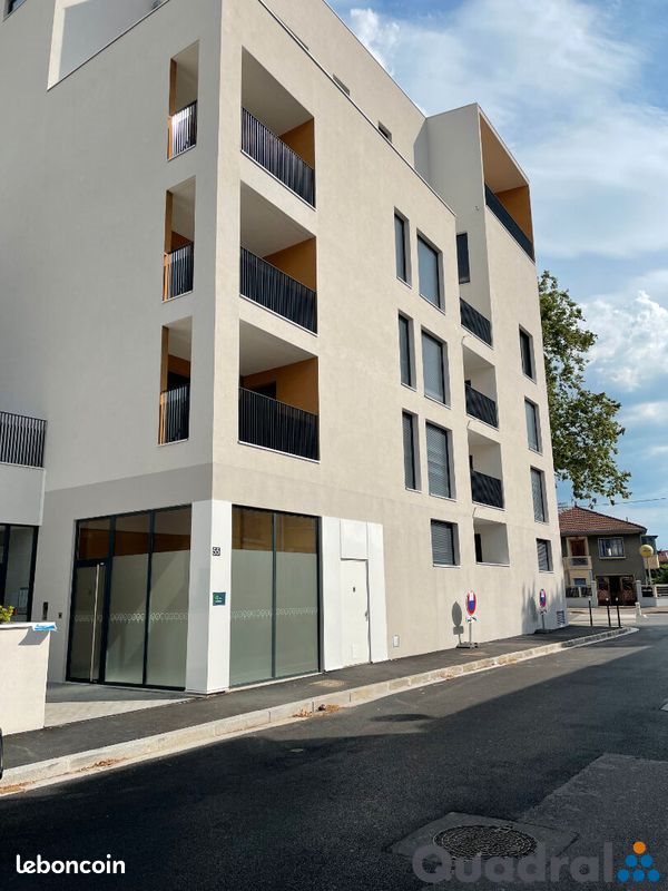 Appartement à louer, 120m², Lyon 8ème