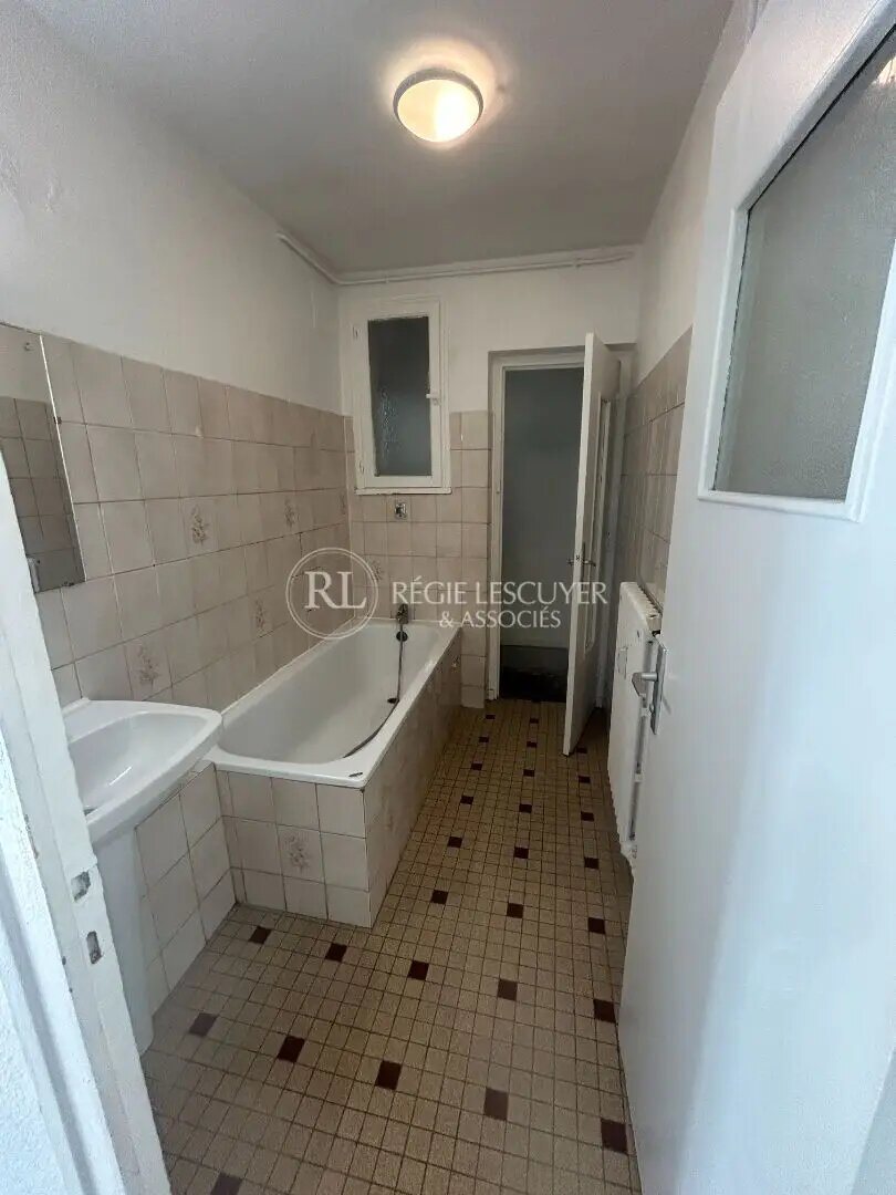 Appartement à louer, 56m², Décines-Charpieu