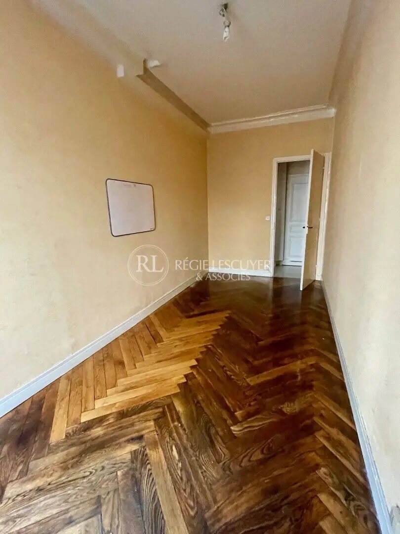 Appartement à louer, 47m², Lyon 7ème