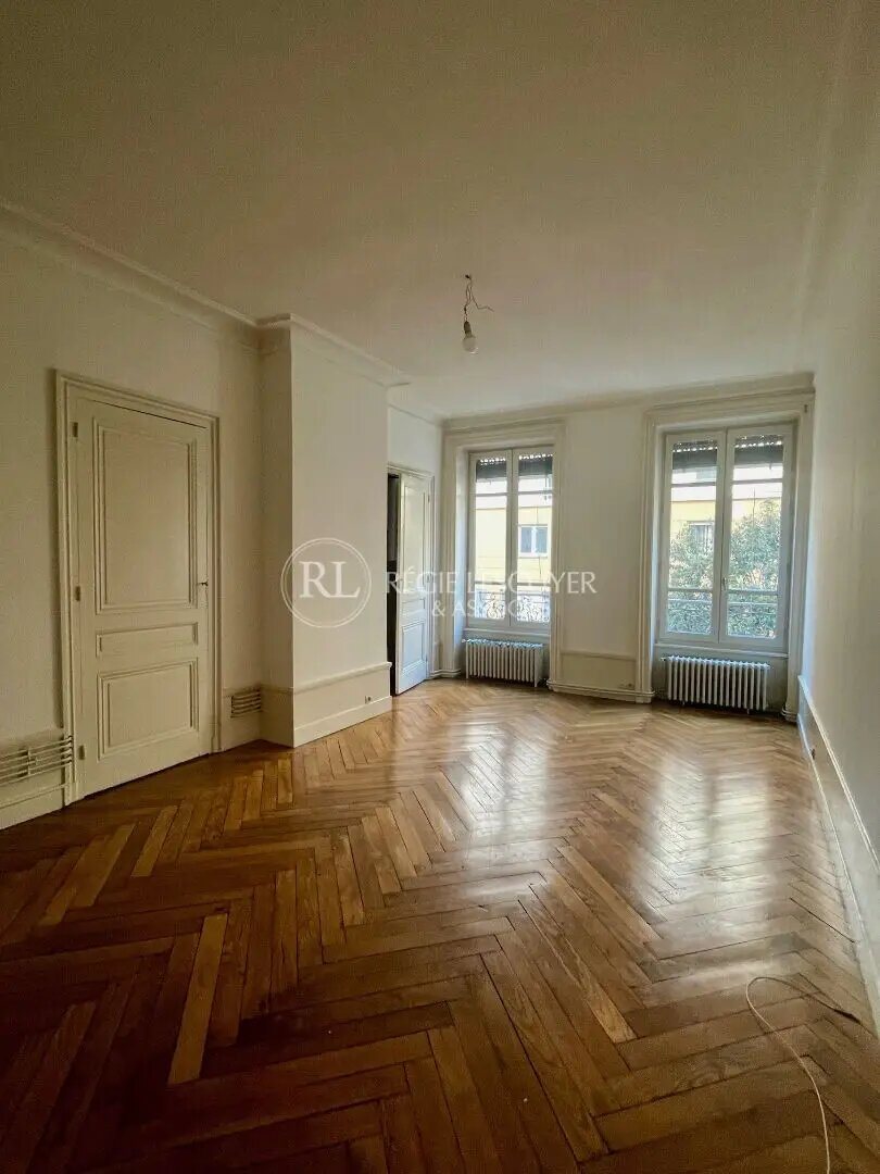 Appartement à louer, 47m², Lyon 7ème
