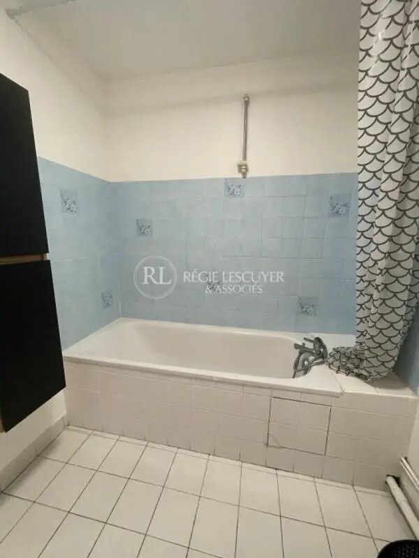 Appartement à louer, 74m², Lyon 8ème