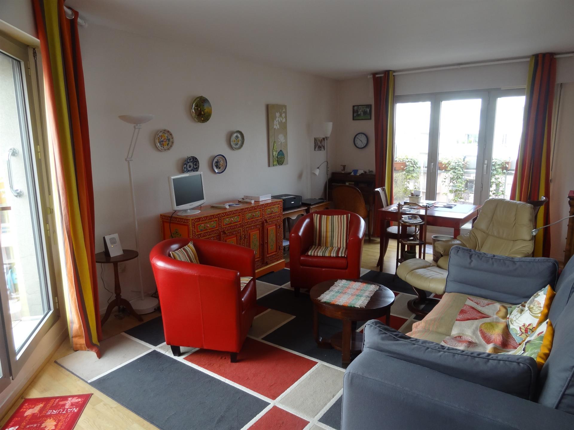 Appartement à louer, 49m², Courbevoie