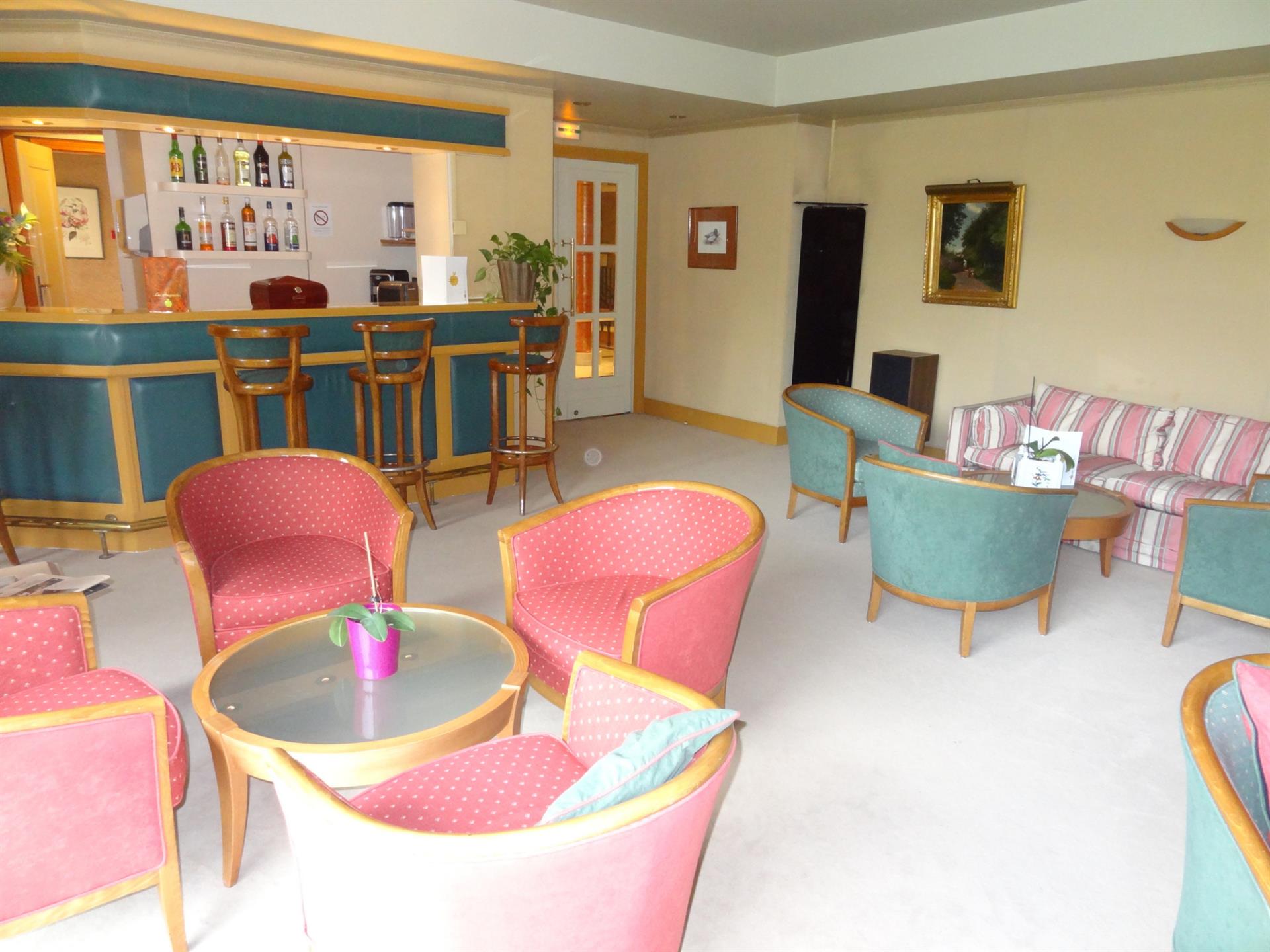 Appartement à vendre, 53m², Courbevoie