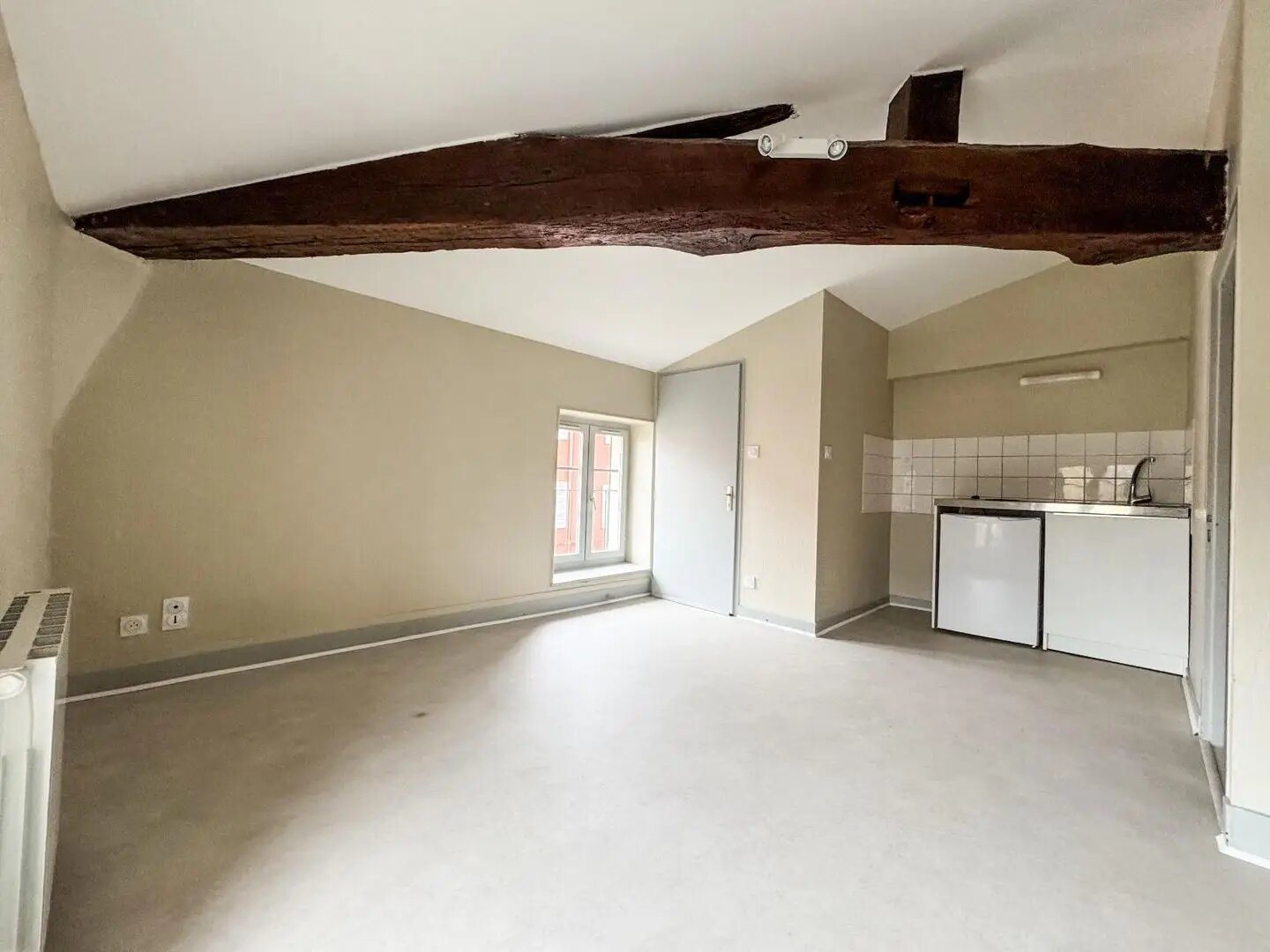 Appartement à louer, 24m², Mâcon
