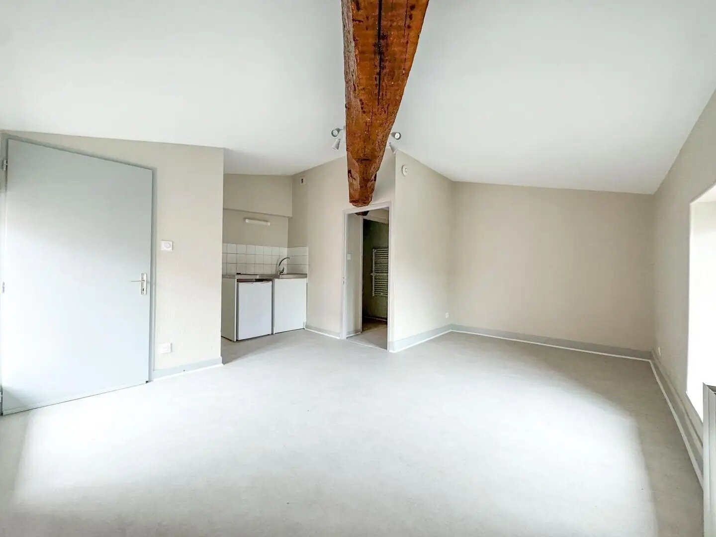 Appartement à louer, 24m², Mâcon