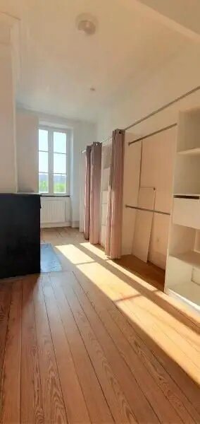 Appartement à louer, 98m², Saint-Laurent-sur-Saône