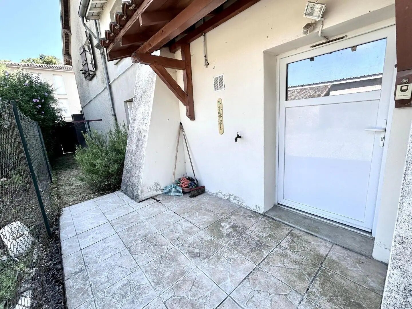 Appartement à louer, 98m², Prissé