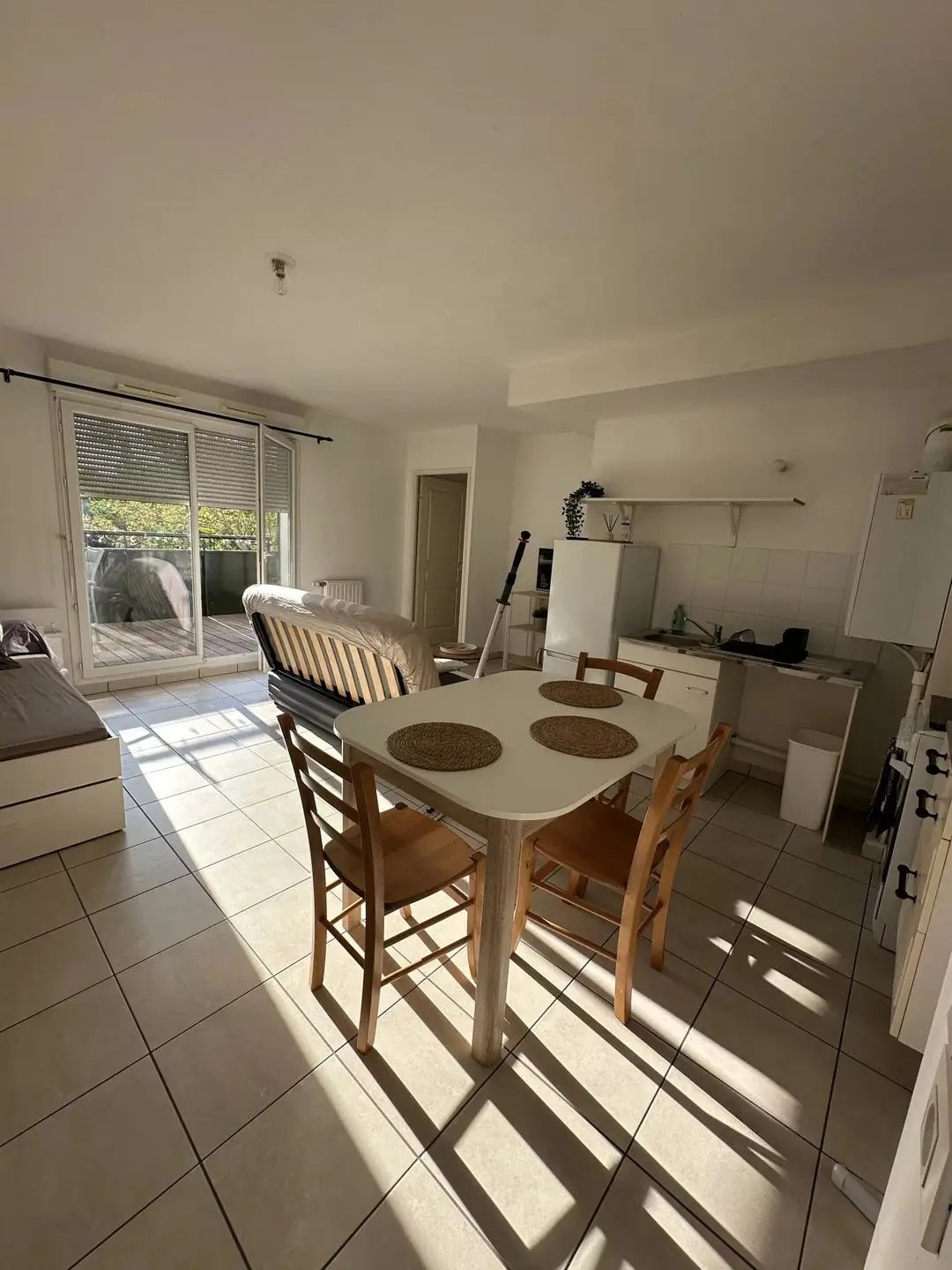 Appartement à louer, 32m², Vénissieux