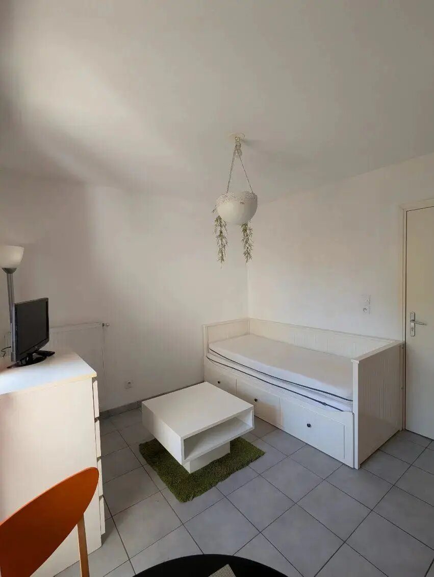 Appartement à louer, 20m², Vaulx-en-Velin