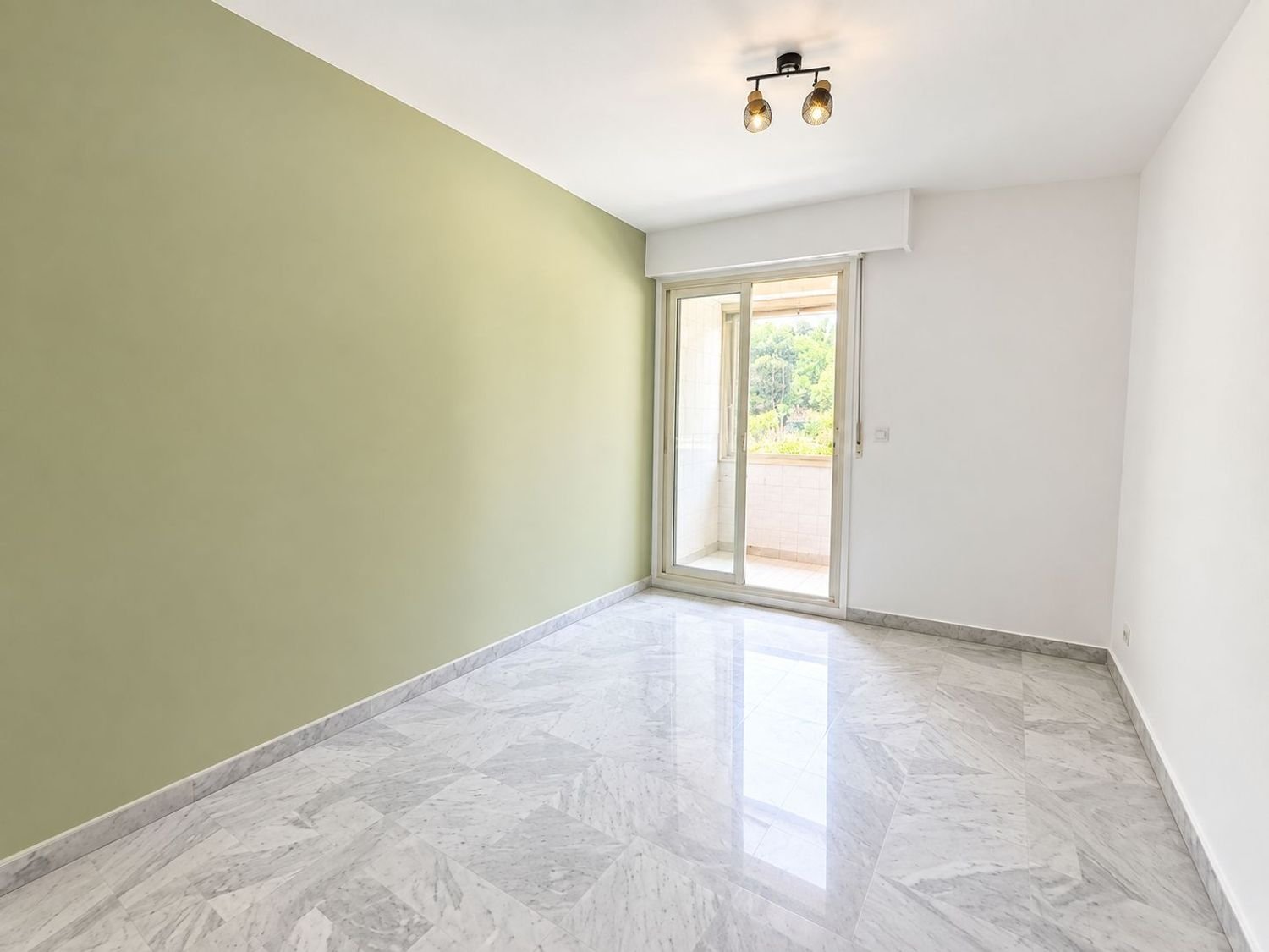 Appartement à louer, 42m², Cap-d'Ail