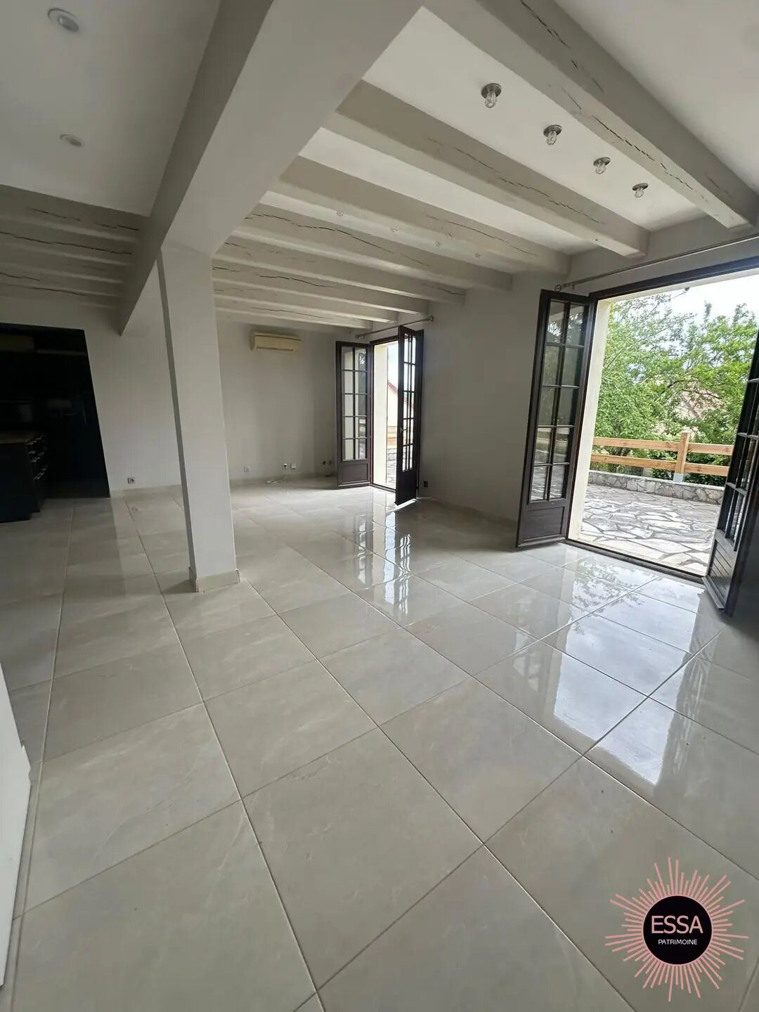 Maison à louer, 123m², Epône