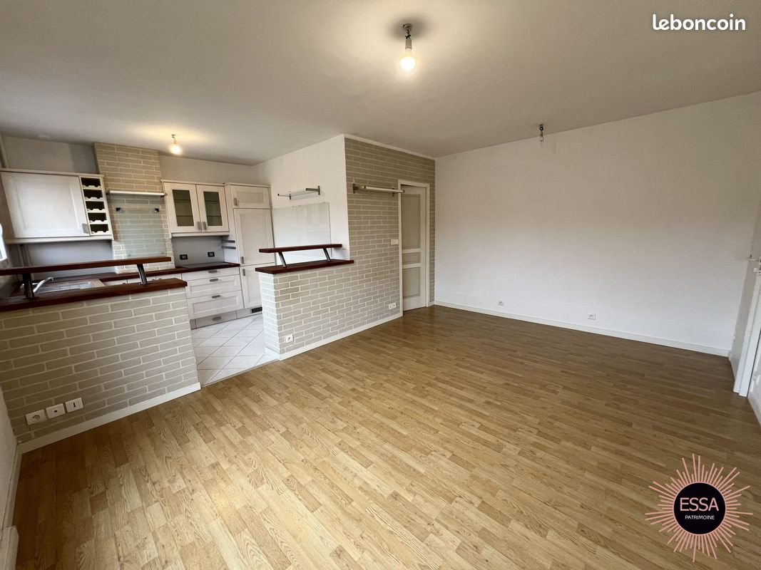 Appartement à louer, 28m², Vélizy-Villacoublay